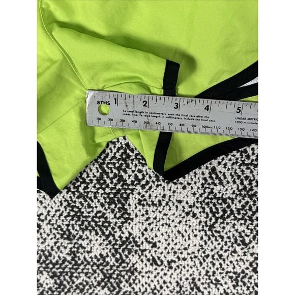 Nike Dri Fit Shorts Womens Medium Running Lined Green Lightweight Workout - Picture 6 of 7